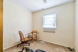 418 Arnold Ave, Romeoville, IL 60446 - Photo 7