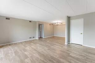 9130 W 140th St, Orland Park, IL 60462 - Photo 5