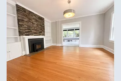 325 Camlin Avenue, Rockford, IL 61103 - Photo 5