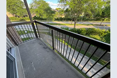 1375 Rebecca Drive #302, Hoffman Estates, IL 60169 - Photo 13