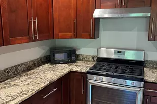 1375 Rebecca Dr, Hoffman Estates, IL 60169 - Photo 15