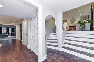 30W172 Claymore Ln, Naperville, IL 60563 - Photo 5