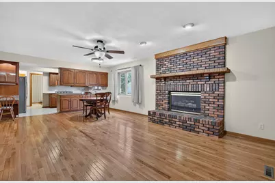 413 Price Street, Morris, IL 60450 - Photo 5