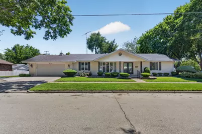 413 Price Street, Morris, IL 60450 - Photo 1