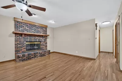 413 Price Street, Morris, IL 60450 - Photo 7