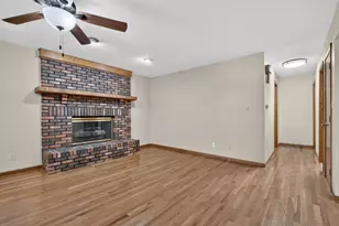 413 Price St, Morris, IL 60450 - Photo 7
