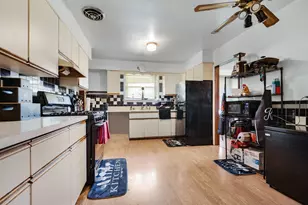 124 Sawyer Ave, La Grange, IL 60525 - Photo 7