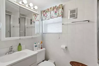 1988 E Touhy Avenue, Des Plaines, IL 60018 - Photo 15