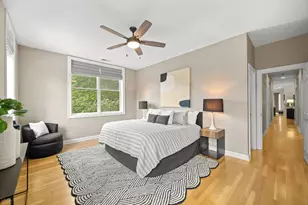 2323 W Montrose Ave, Chicago, IL 60618 - Photo 13