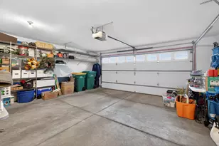 2045 Somerset Ln, Sycamore, IL 60178 - Photo 29
