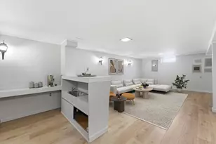 9300 Lorel Ave, Skokie, IL 60077 - Photo 11