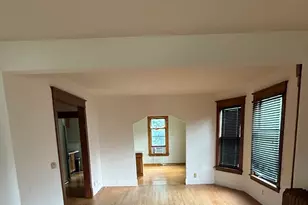 468 Locust St, Elgin, IL 60123 - Photo 5
