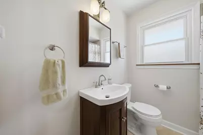 2232 Hawthorne Avenue, Westchester, IL 60154 - Photo 11