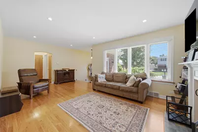 2232 Hawthorne Avenue, Westchester, IL 60154 - Photo 3