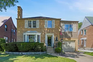 731 Selborne Rd, Riverside, IL 60546 - Photo 1
