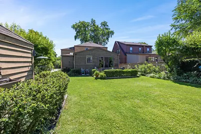 731 Selborne Road, Riverside, IL 60546 - Photo 33