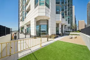 195 N Harbor Dr, Chicago, IL 60601 - Photo 39
