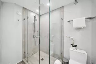 195 N Harbor Dr, Chicago, IL 60601 - Photo 19