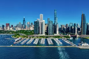 195 N Harbor Dr, Chicago, IL 60601 - Photo 31