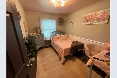310 S Wood Street, Odin, IL 62870 - Photo 9