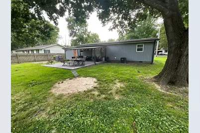 310 S Wood Street, Odin, IL 62870 - Photo 13
