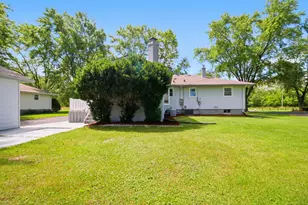 3258 204th St, Lynwood, IL 60411 - Photo 25