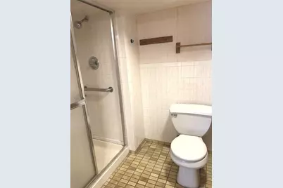 [Address not provided], Burbank, IL 60459 - Photo 13
