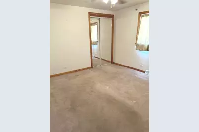 [Address not provided], Burbank, IL 60459 - Photo 5