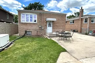 [Address not provided], Burbank, IL 60459 - Photo 17