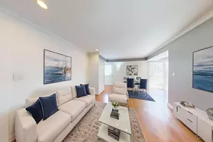 2203 Cardinal Ct, Schaumburg, IL 60194 - Photo 13