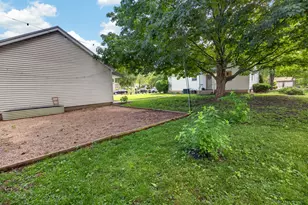 907 N Oak St, Normal, IL 61761 - Photo 39