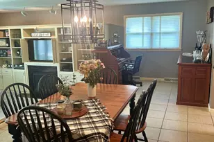 672 W Karen Dr, Decatur, IL 62526 - Photo 5