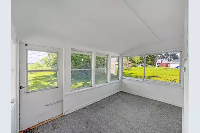 508 N 1st Street, Pearl City, IL 61062 - Photo 3