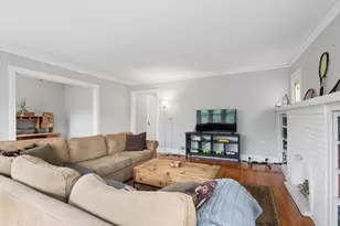 925 Ontario St, Oak Park, IL 60302 - Photo 5