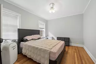 925 Ontario St, Oak Park, IL 60302 - Photo 13