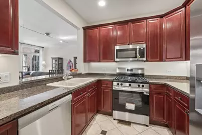 3845 N Ashland Avenue #4E, Chicago, IL 60613 - Photo 9