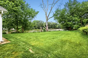 17 Willow St, Algonquin, IL 60102 - Photo 19