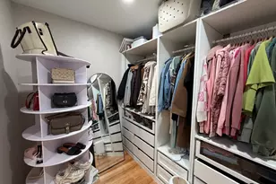 9848 S Muskegon Ave, Chicago, IL 60617 - Photo 17