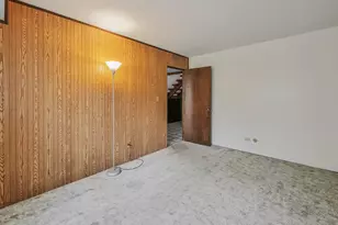 29W337 White Oak Dr, Warrenville, IL 60555 - Photo 27