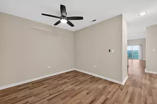 1650 Riverwoods Dr, Melrose Park, IL 60160 - Photo 5