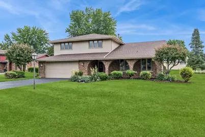 350 Essex Lane, New Lenox, IL 60451 - Photo 1