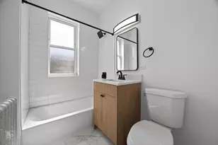 6509 N Leavitt Ave, Chicago, IL 60645 - Photo 11