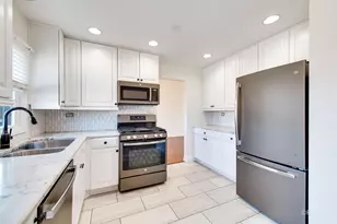 1233 N Hickory Trail, Addison, IL 60101 - Photo 13