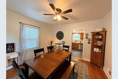 402 S Rockford Avenue, Rockford, IL 61104 - Photo 11