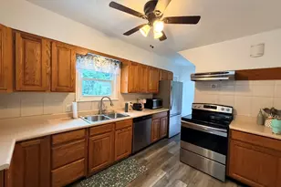 402 S Rockford Ave, Rockford, IL 61104 - Photo 7