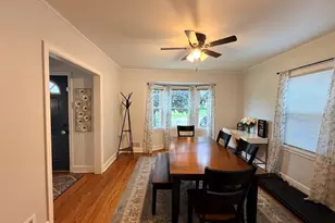 402 S Rockford Ave, Rockford, IL 61104 - Photo 9