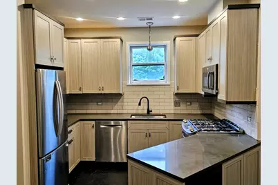 1359 W Fillmore Street #B, Chicago, IL 60607 - Photo 3