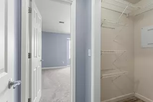 3752 Thornhill Cir, Champaign, IL 61822 - Photo 15
