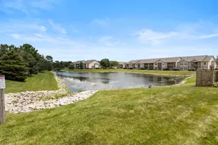 3752 Thornhill Cir, Champaign, IL 61822 - Photo 23
