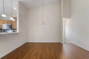 3752 Thornhill Cir, Champaign, IL 61822 - Photo 9